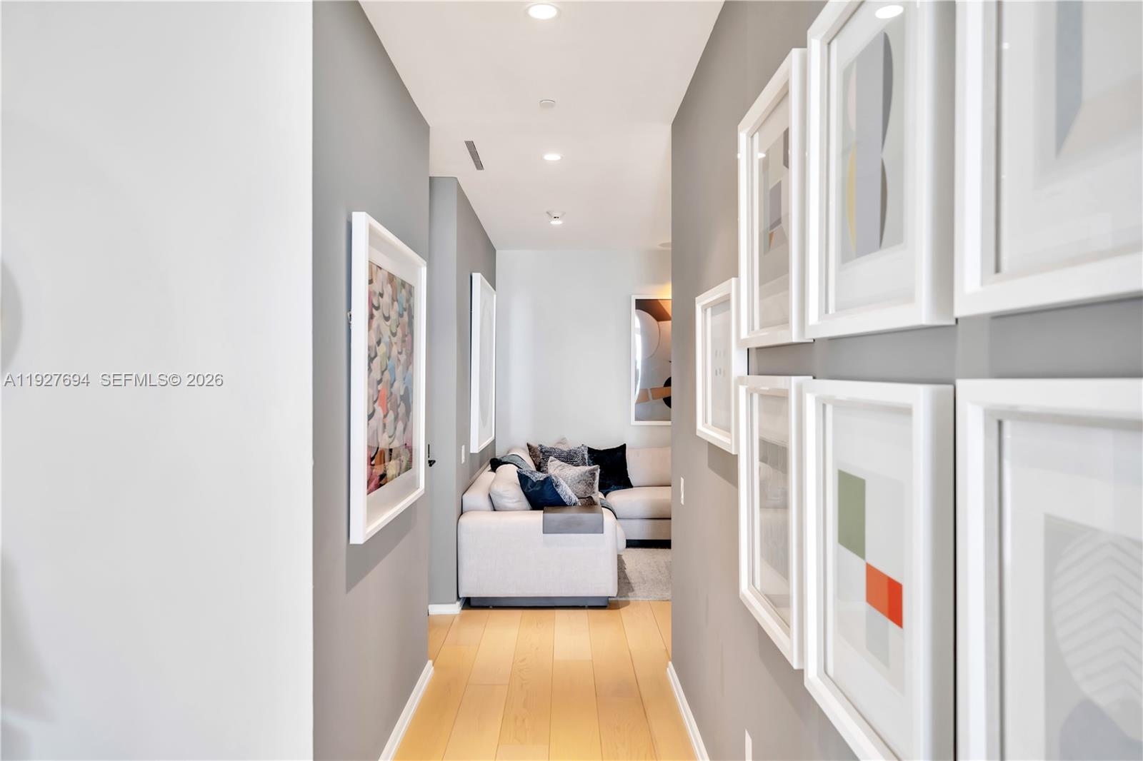 3315 Collins Ave #10A Miami Beach, FL 33140