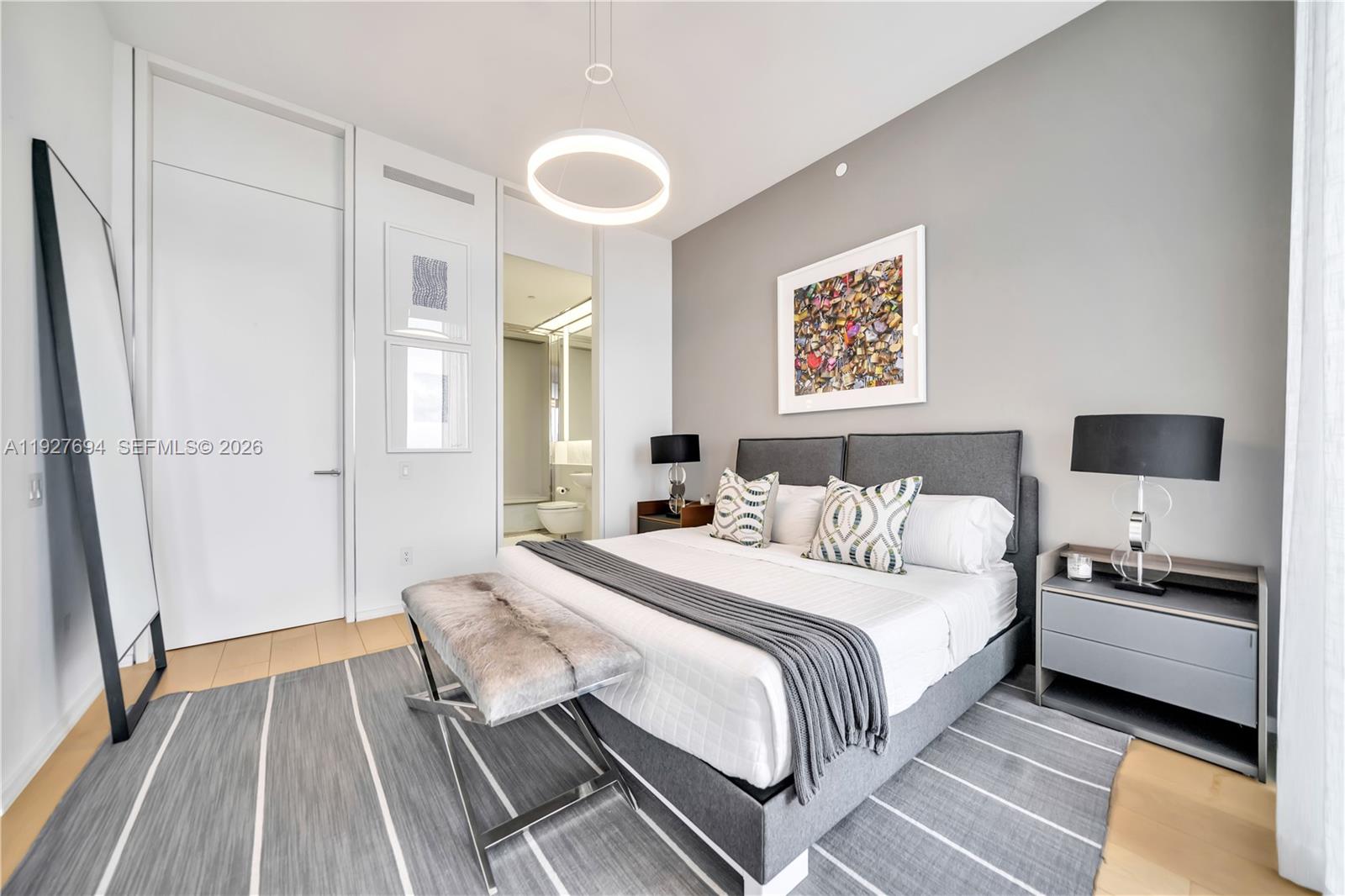 3315 Collins Ave #10A Miami Beach, FL 33140