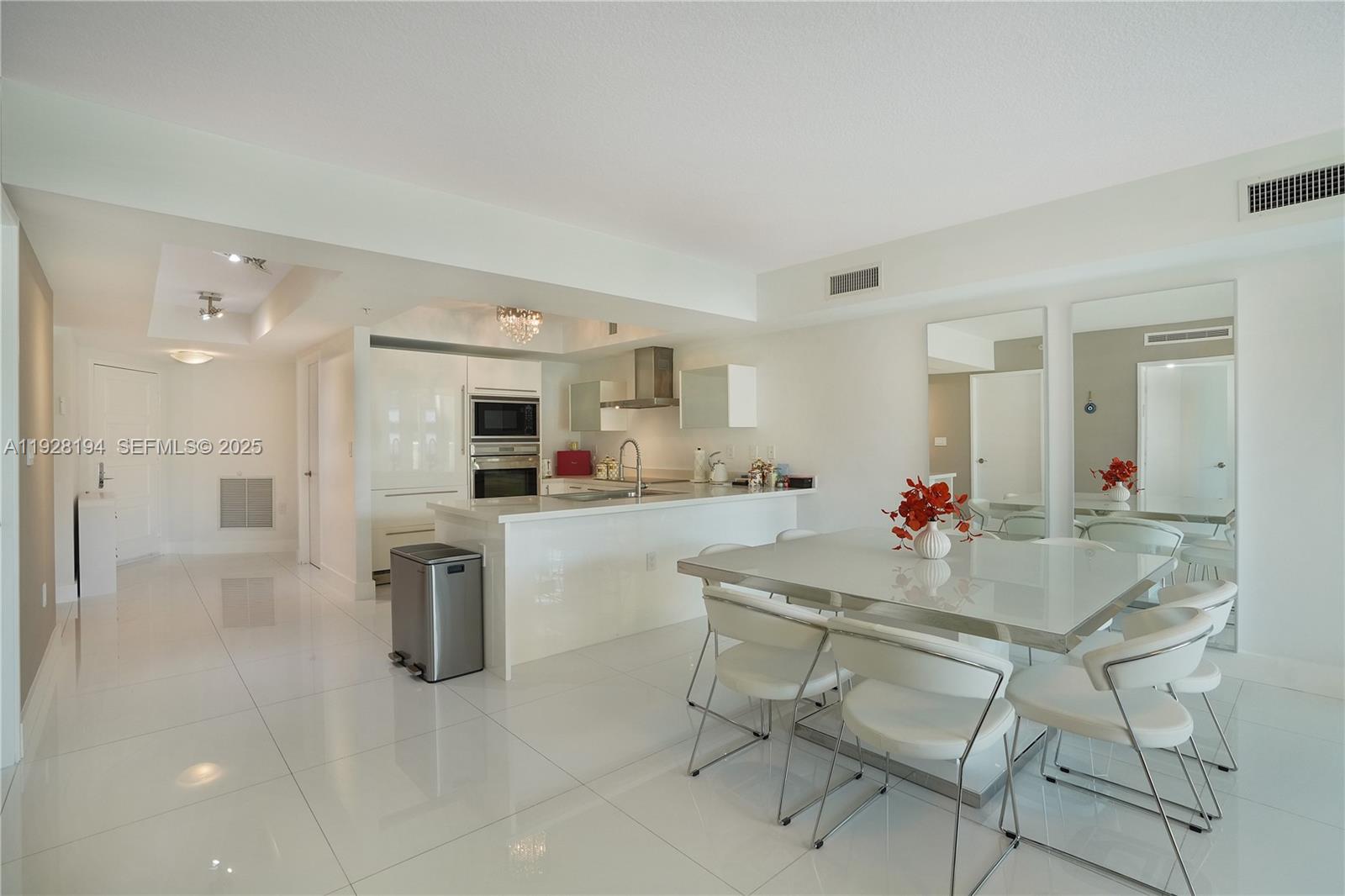 image St Tropez Sunny Isles5