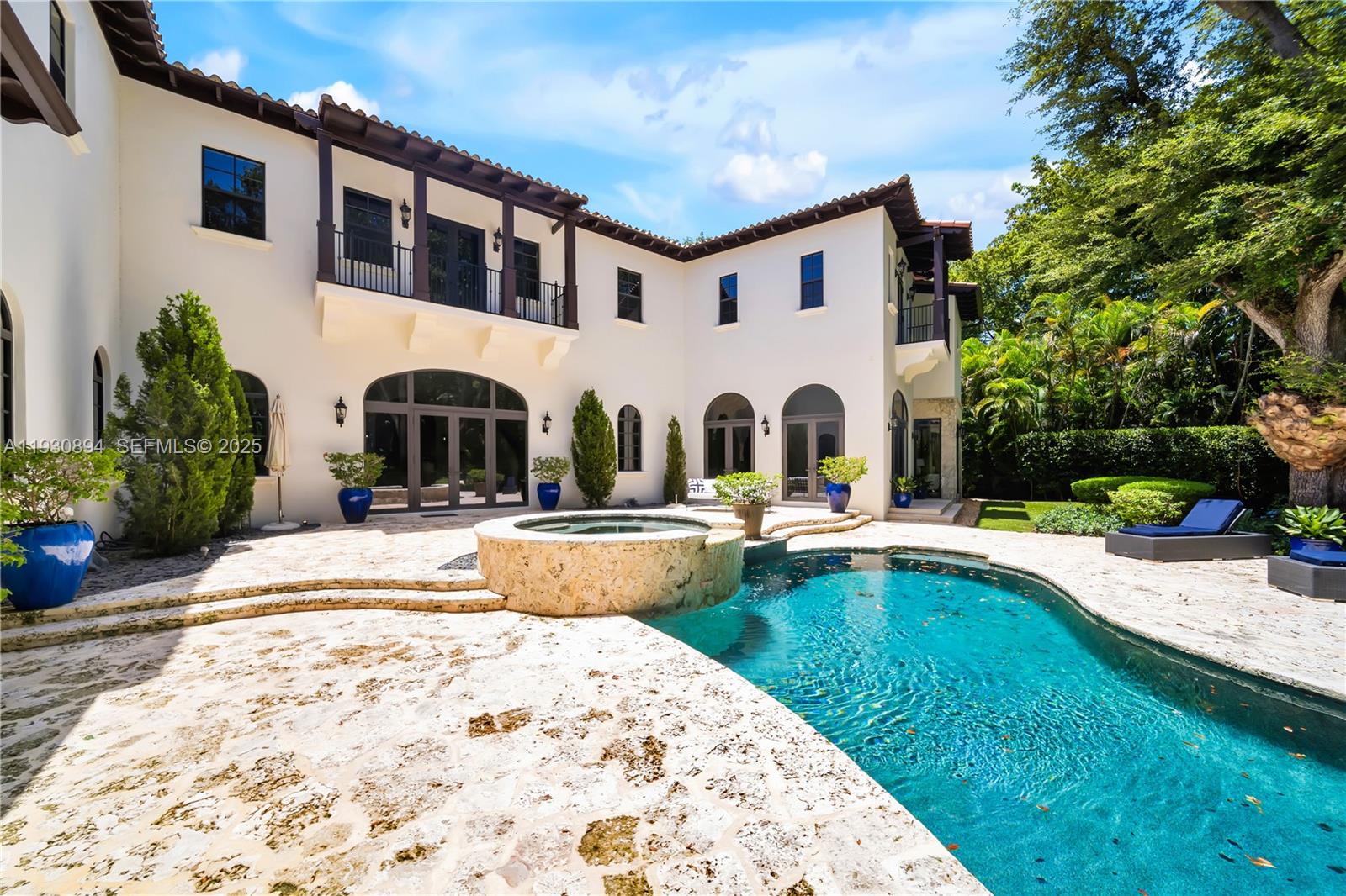 8301 SW 53rd Ave Miami, FL 33143