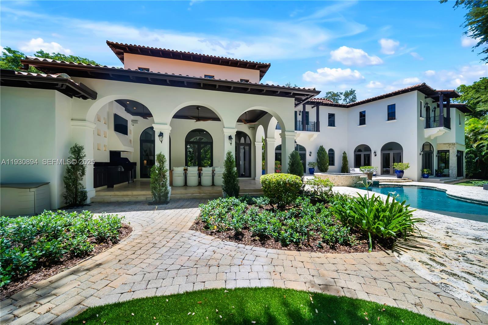 8301 SW 53rd Ave Miami, FL 33143