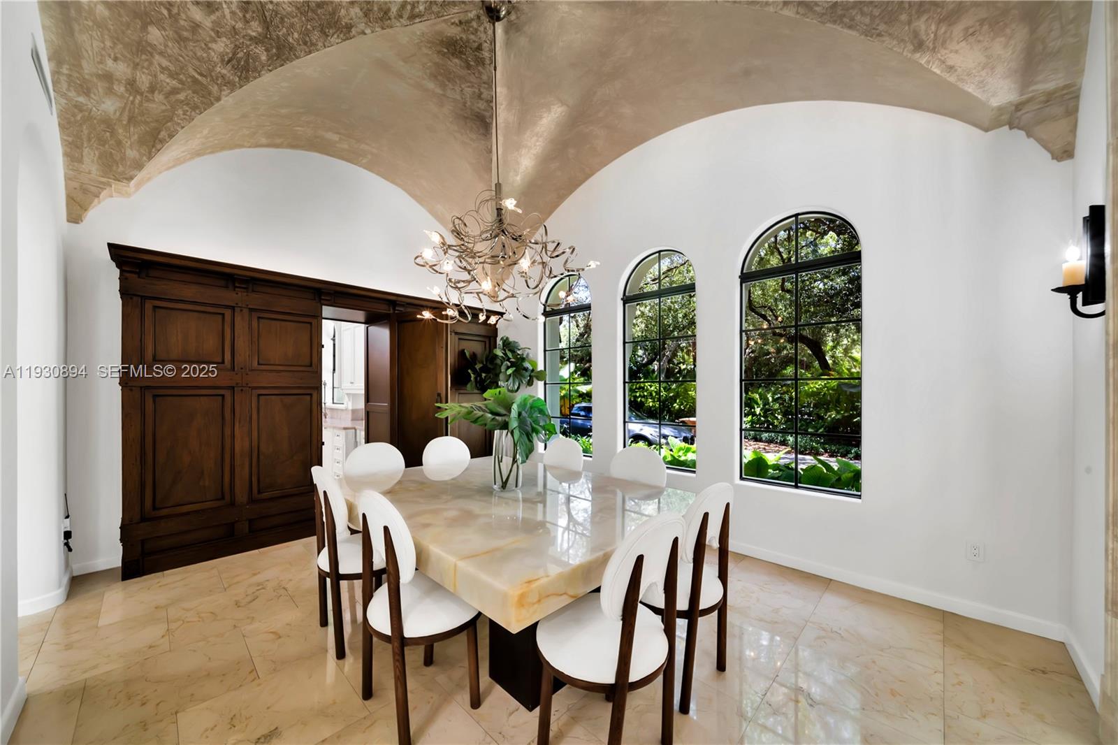 8301 SW 53rd Ave Miami, FL 33143