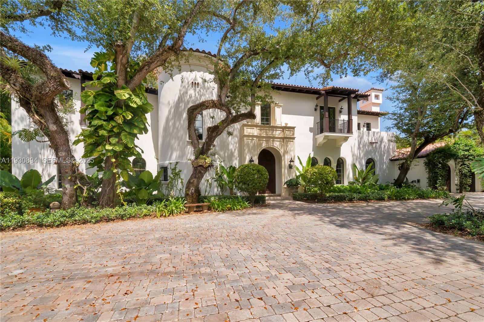 8301 SW 53rd Ave Miami, FL 33143