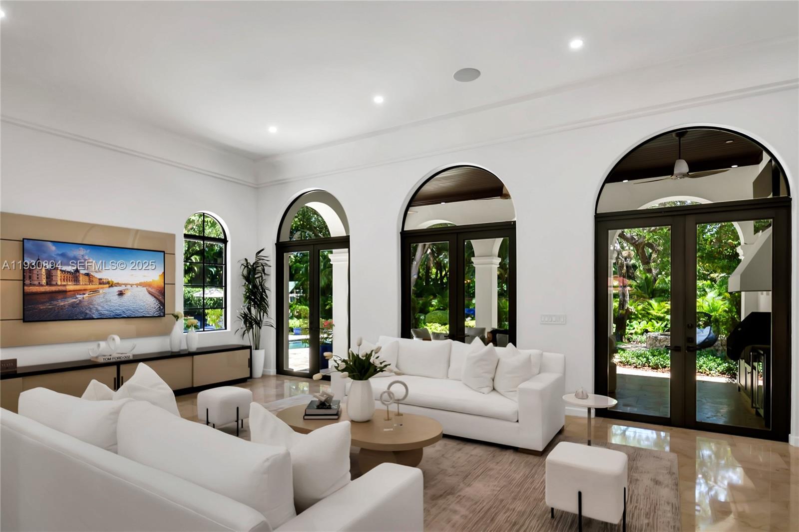 8301 SW 53rd Ave Miami, FL 33143