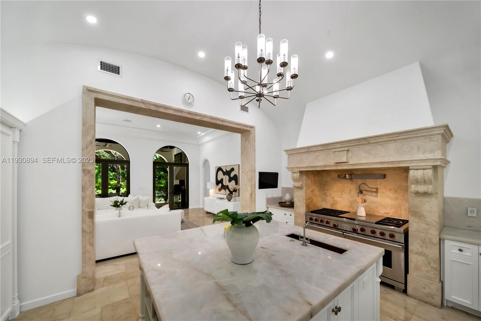 8301 SW 53rd Ave Miami, FL 33143