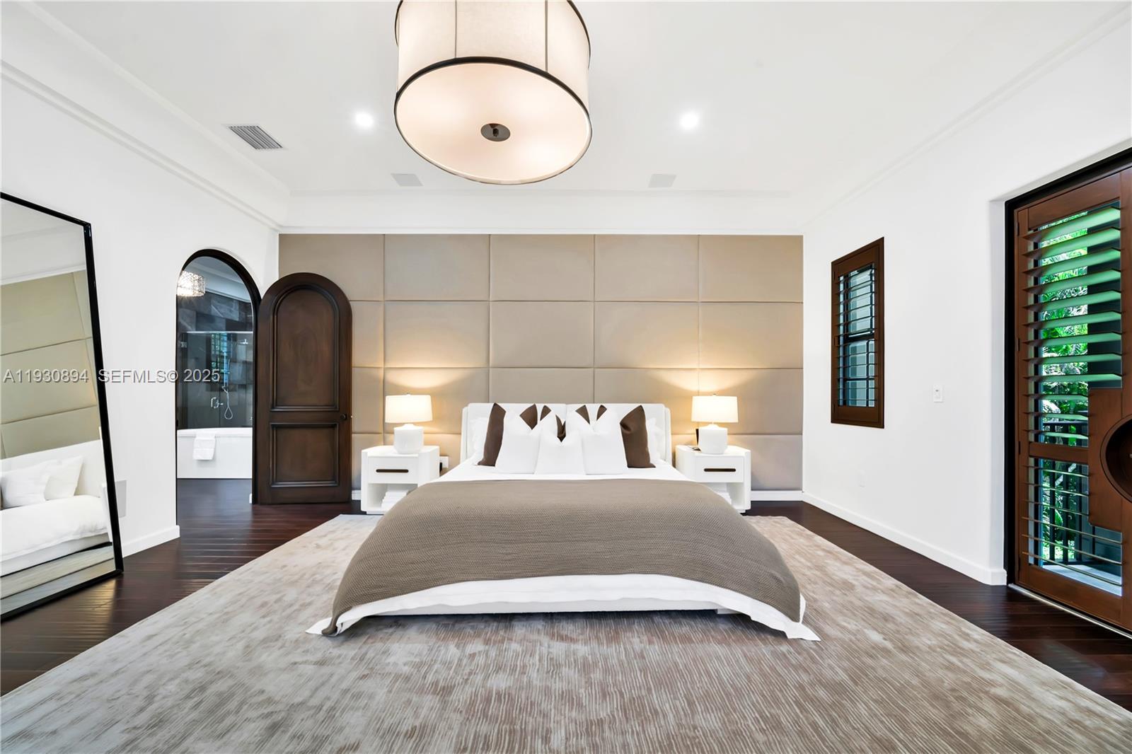 8301 SW 53rd Ave Miami, FL 33143