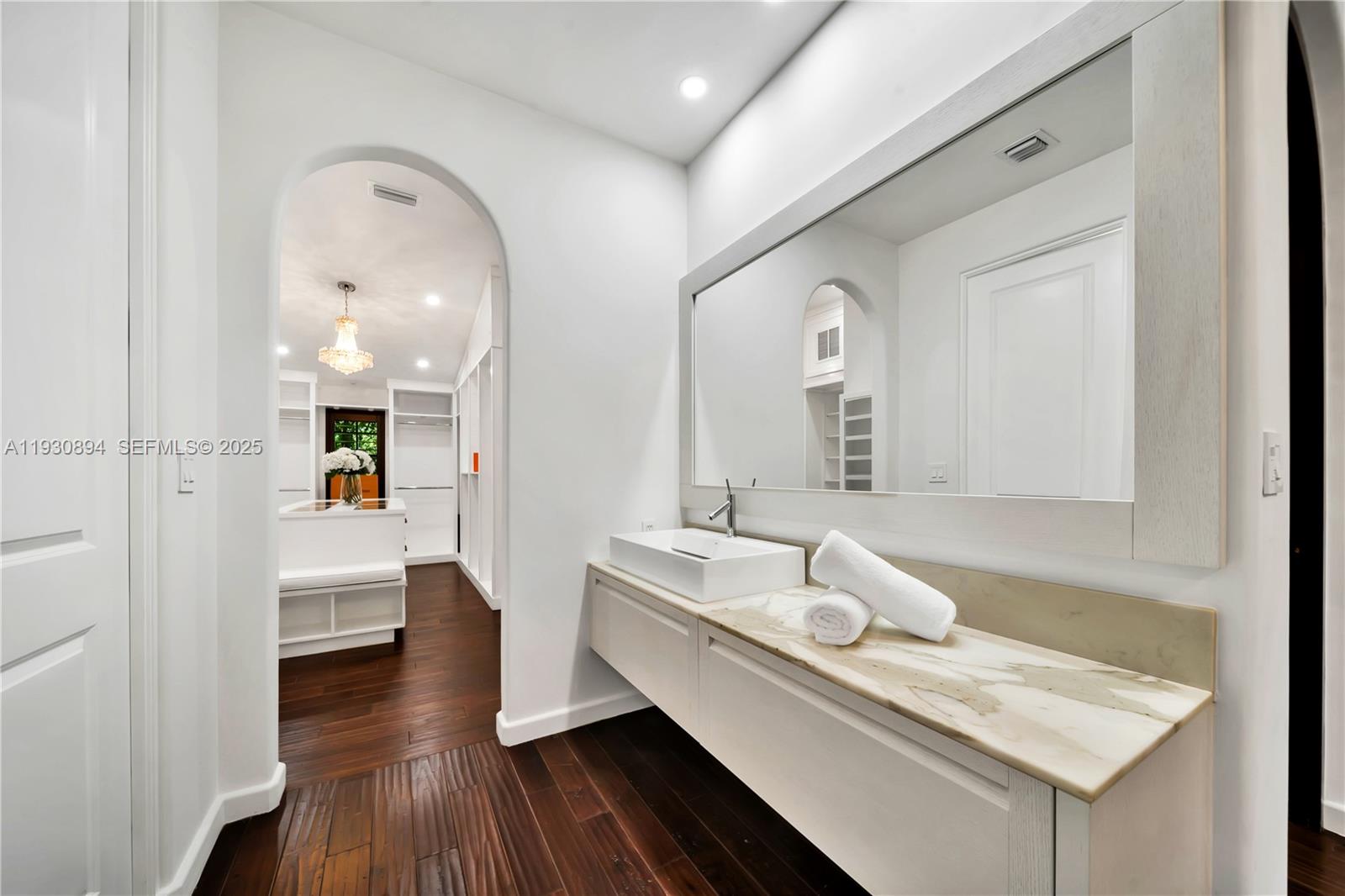 8301 SW 53rd Ave Miami, FL 33143