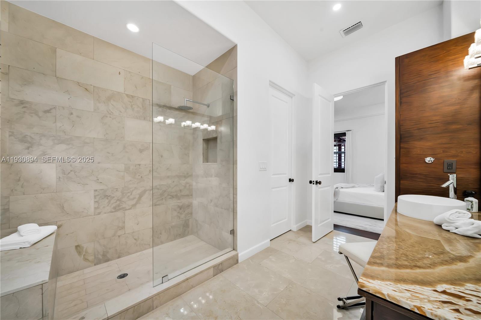 8301 SW 53rd Ave Miami, FL 33143