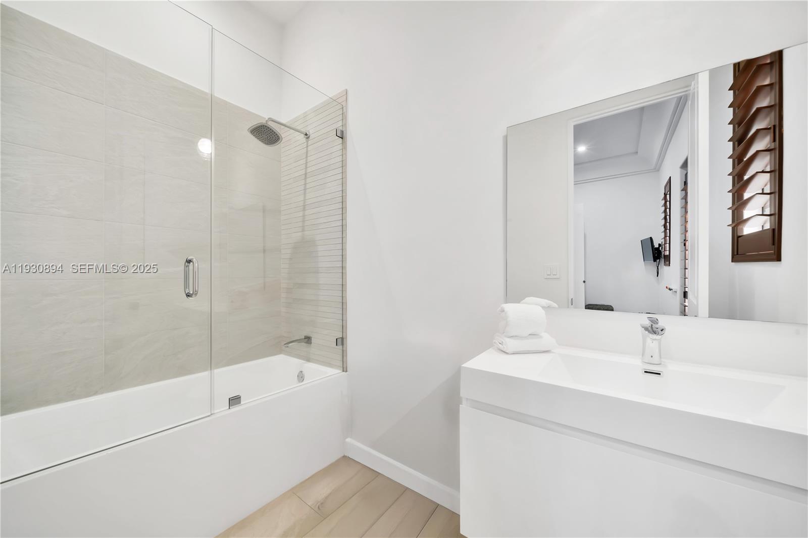 8301 SW 53rd Ave Miami, FL 33143