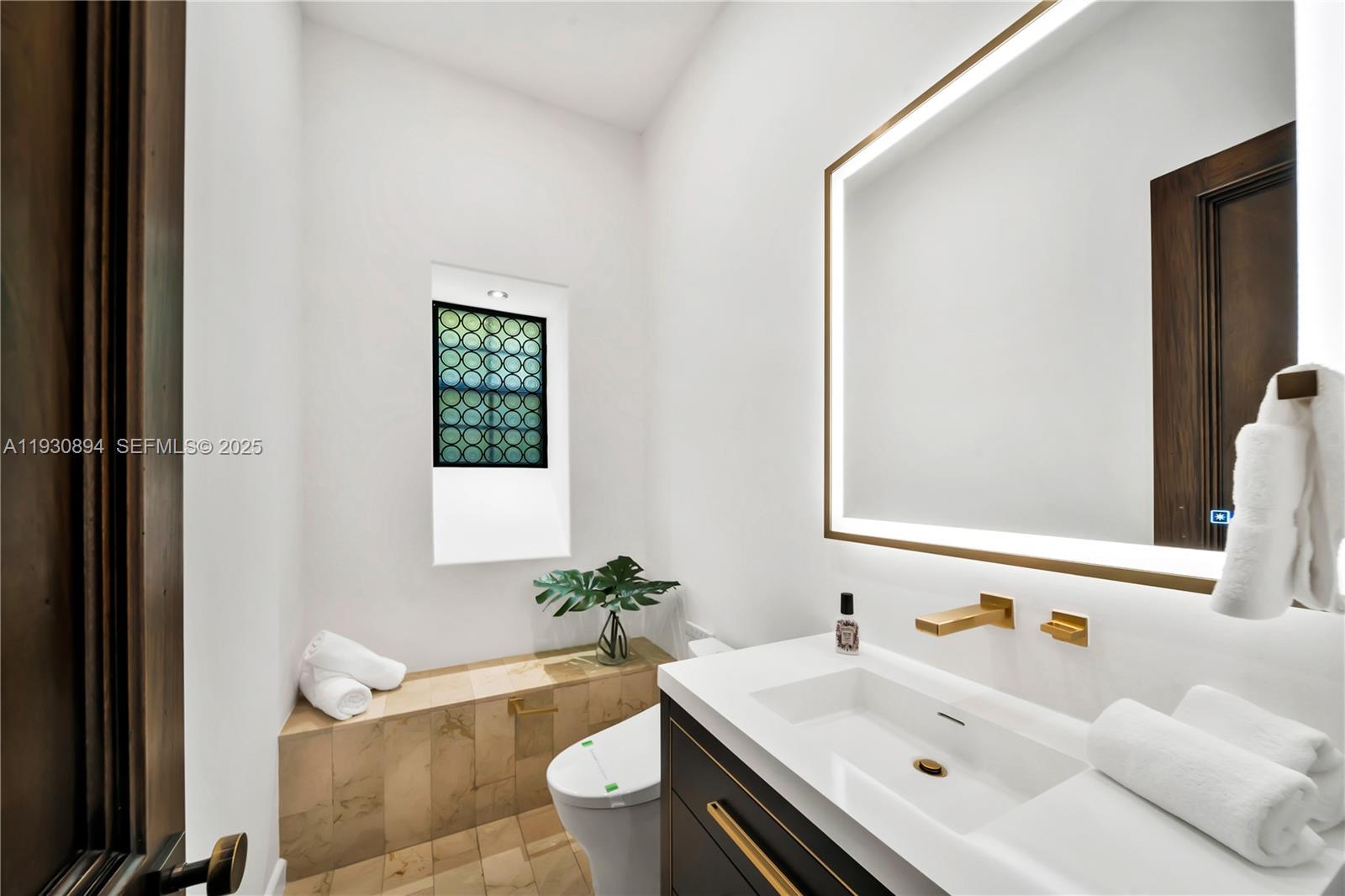 8301 SW 53rd Ave Miami, FL 33143