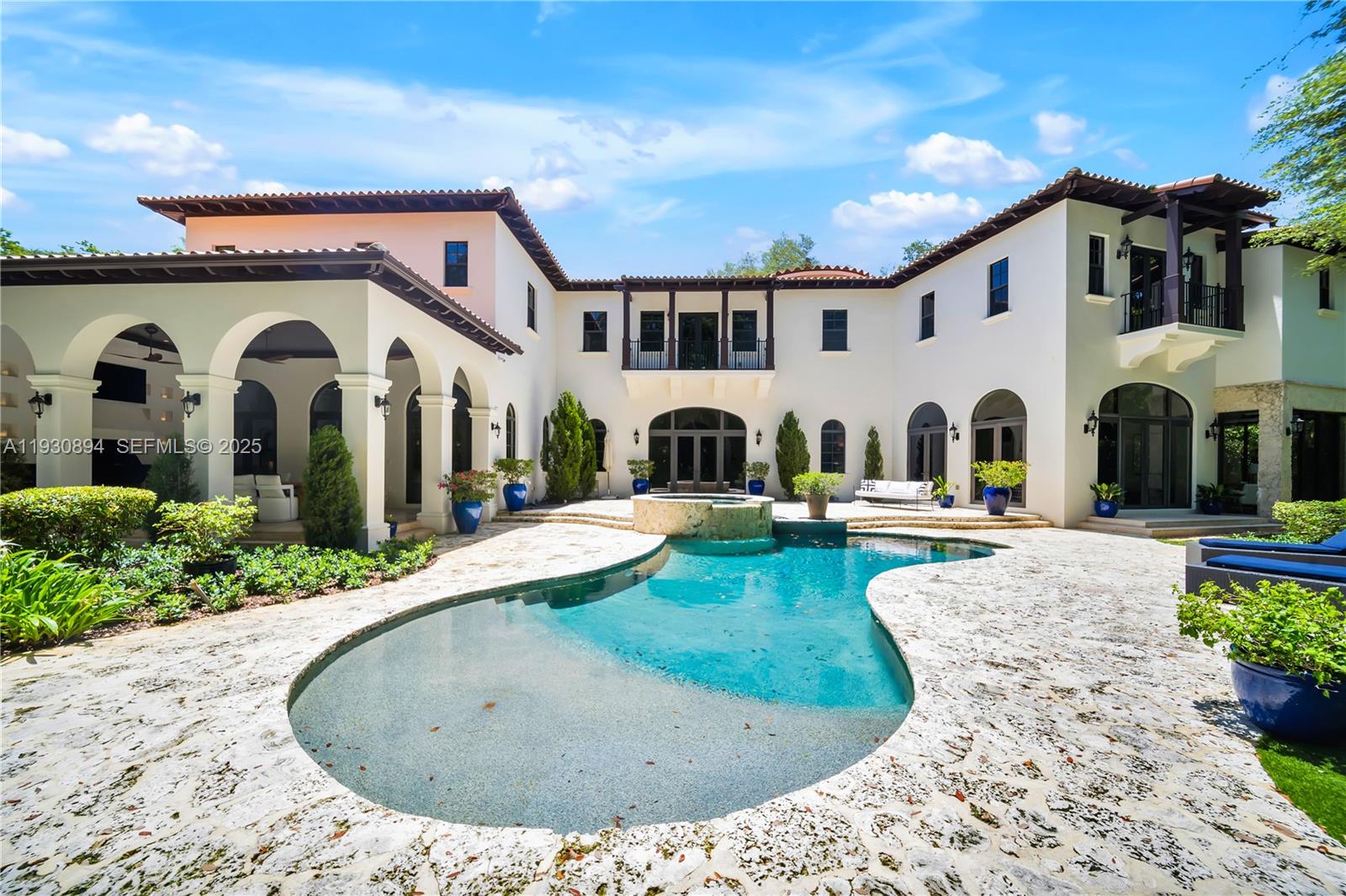 8301 SW 53rd Ave Miami, FL 33143