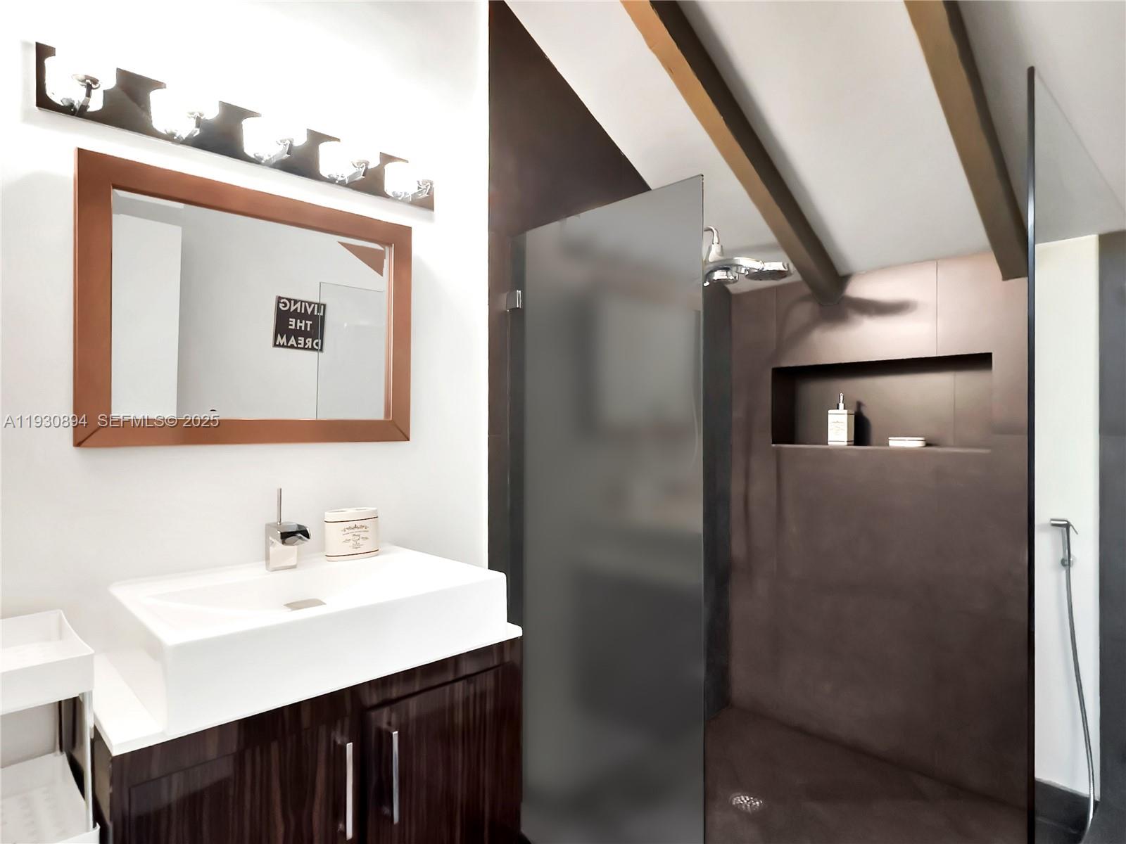 8301 SW 53rd Ave Miami, FL 33143