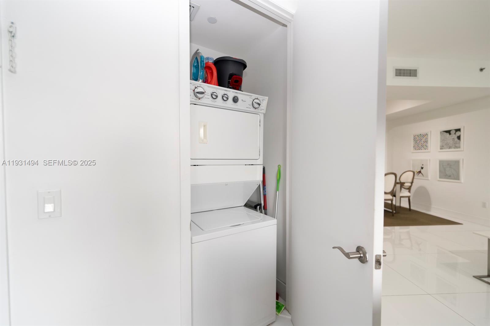 image Trump Tower II24