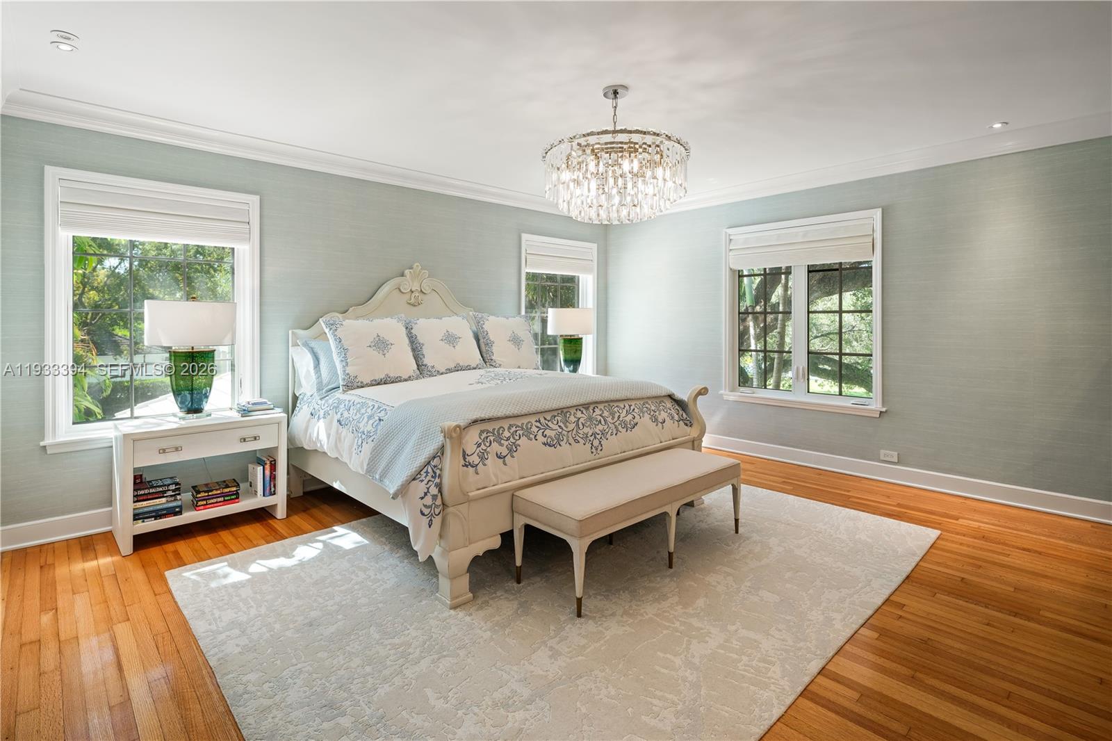 4871 SW 74th Ter Miami, FL 33143