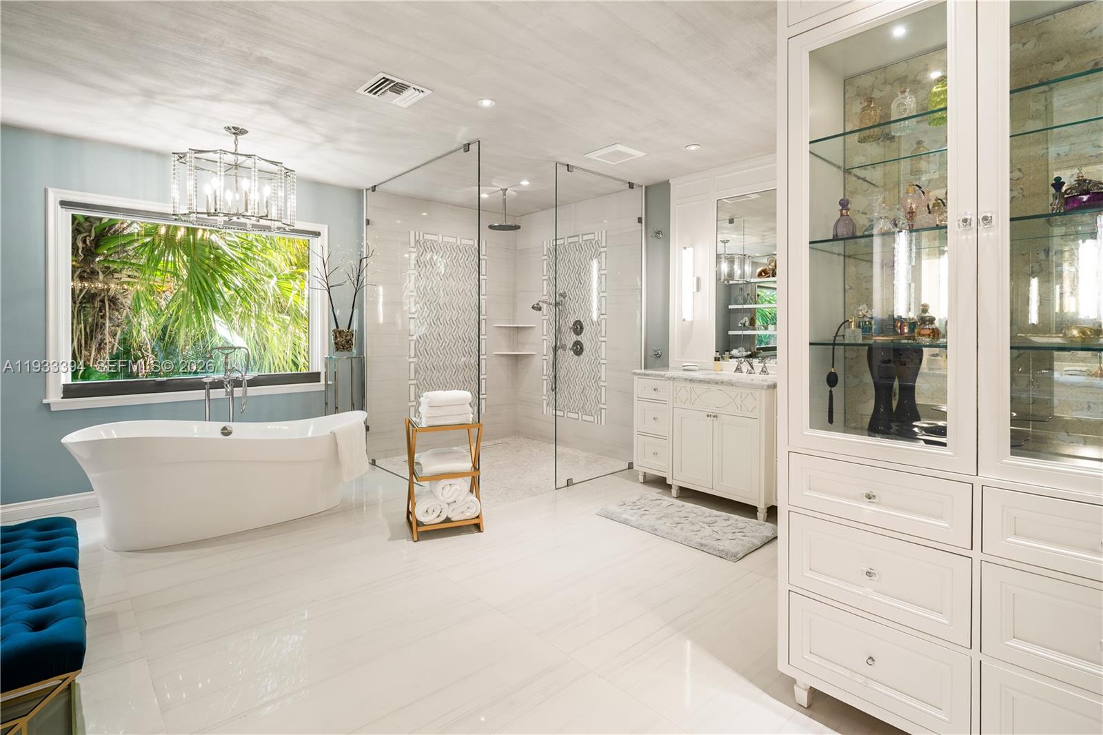 4871 SW 74th Ter Miami, FL 33143