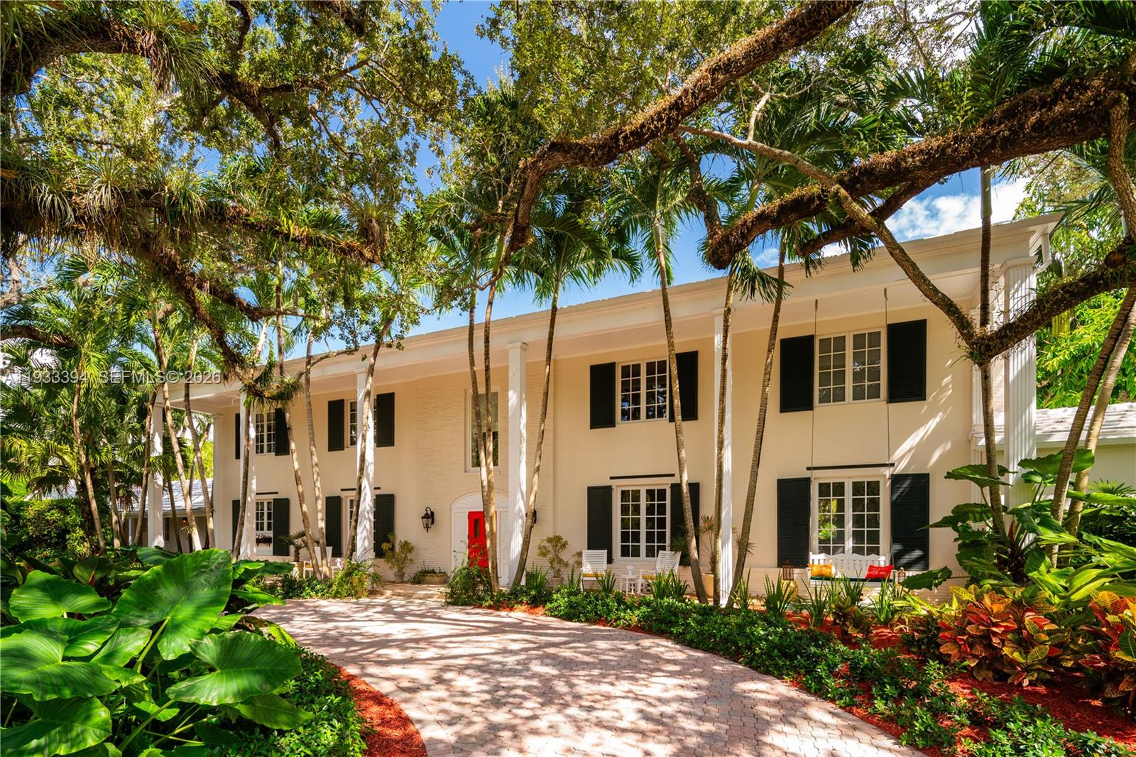 4871 SW 74th Ter Miami, FL 33143