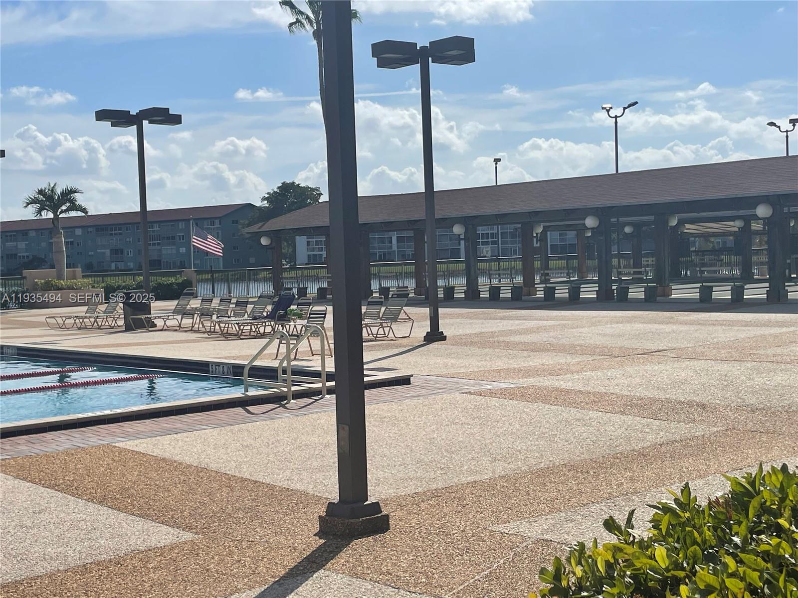 1251 SW 125th Ave #311T Pembroke Pines, FL 33027