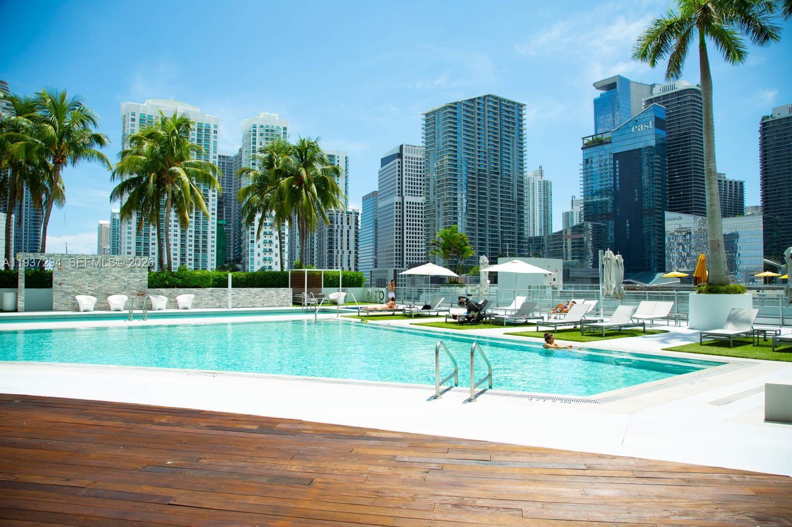 image The Ivy at Riverfront16