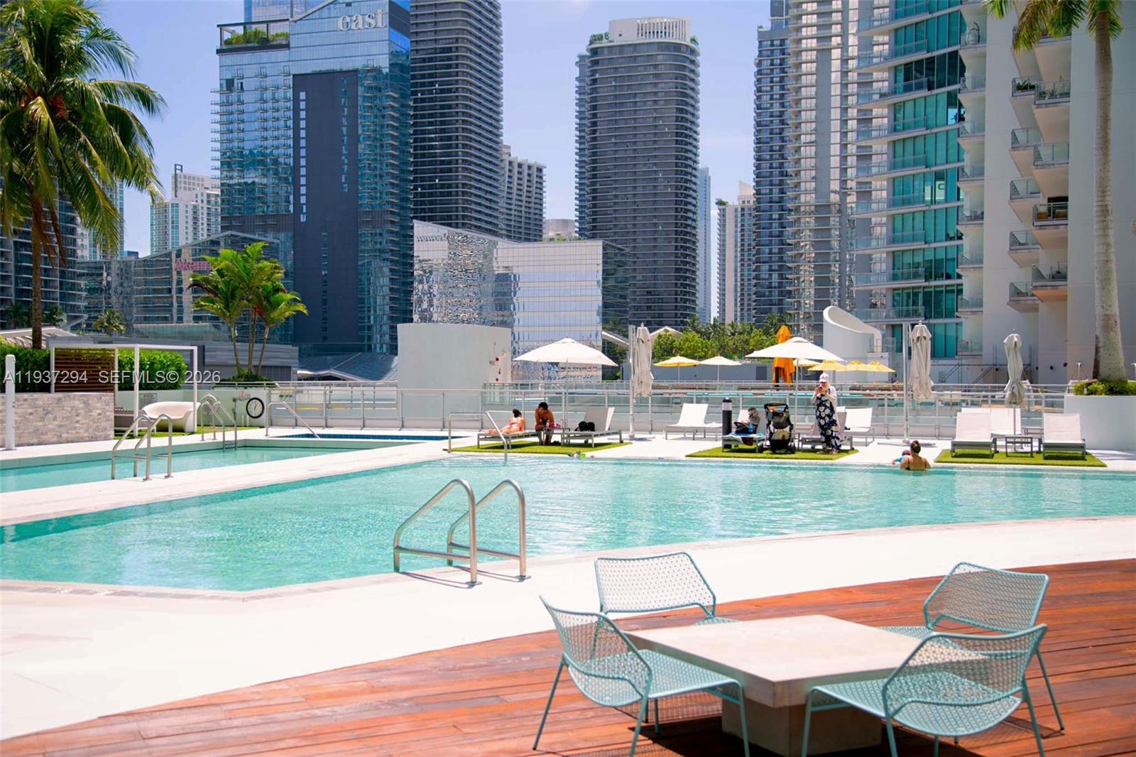 image The Ivy at Riverfront17