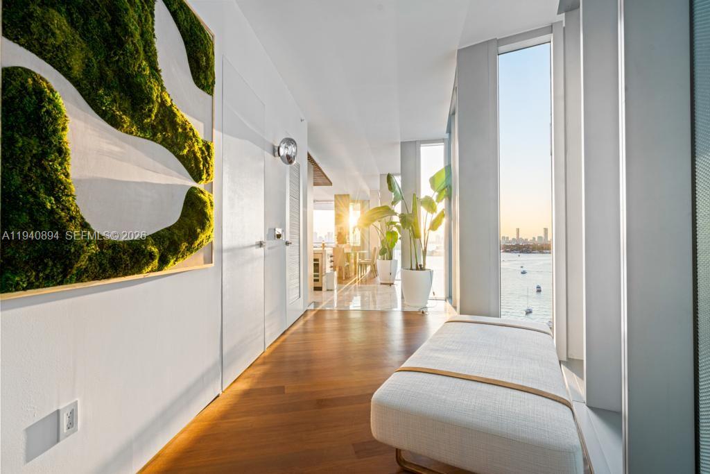 image Monad Terrace12