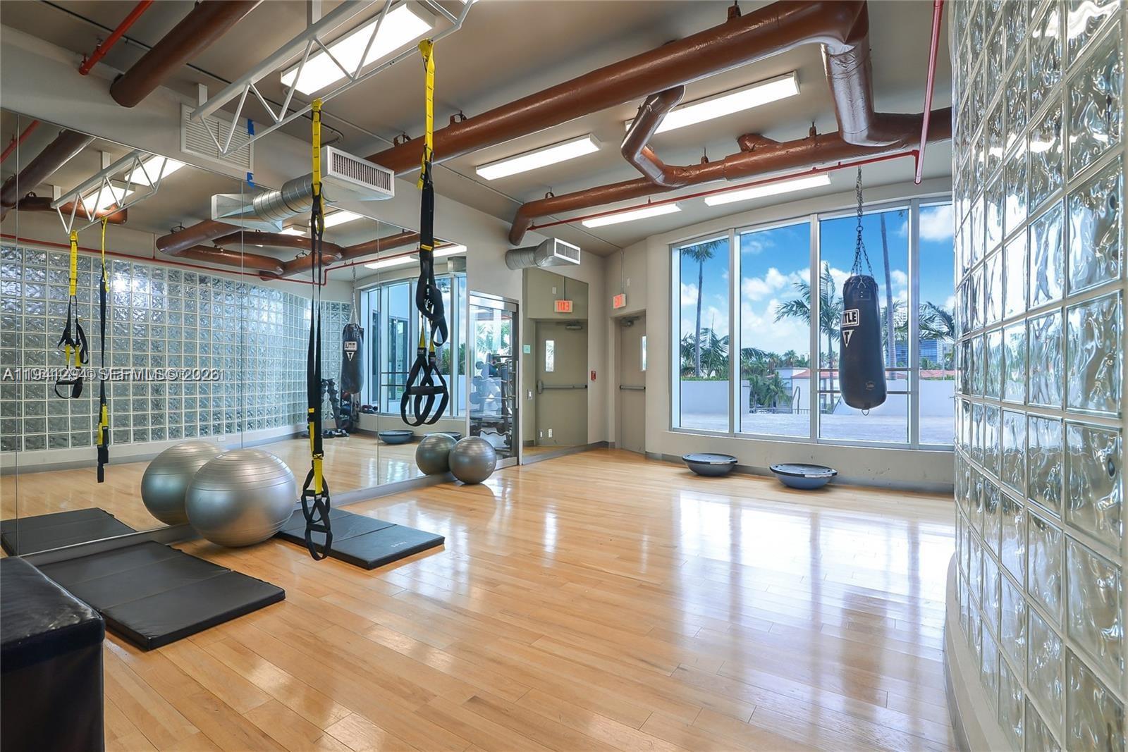 image Uptown Marina Lofts12