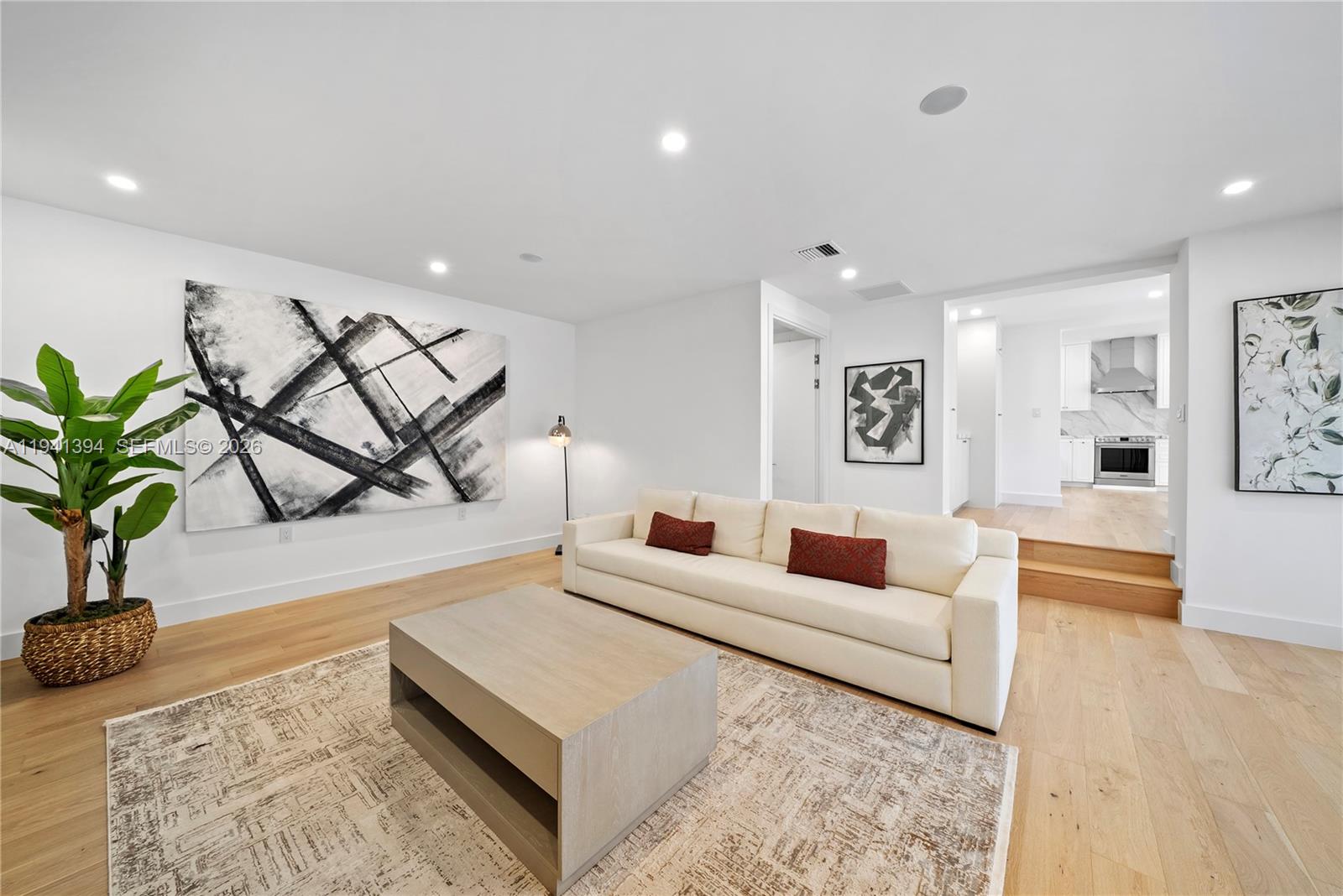 600 NE 57th St Miami, FL 33137