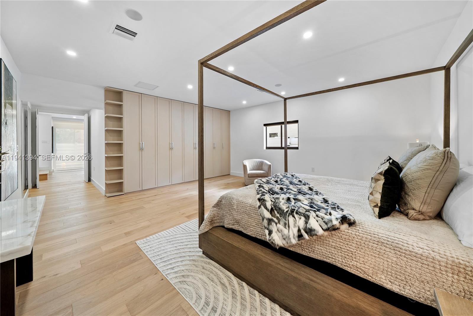 600 NE 57th St Miami, FL 33137