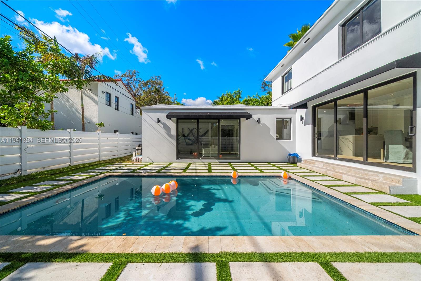 600 NE 57th St Miami, FL 33137