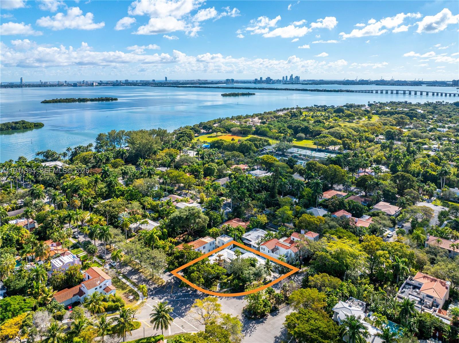 600 NE 57th St Miami, FL 33137