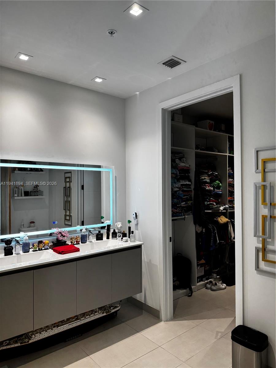 image Ten30 South Beach15