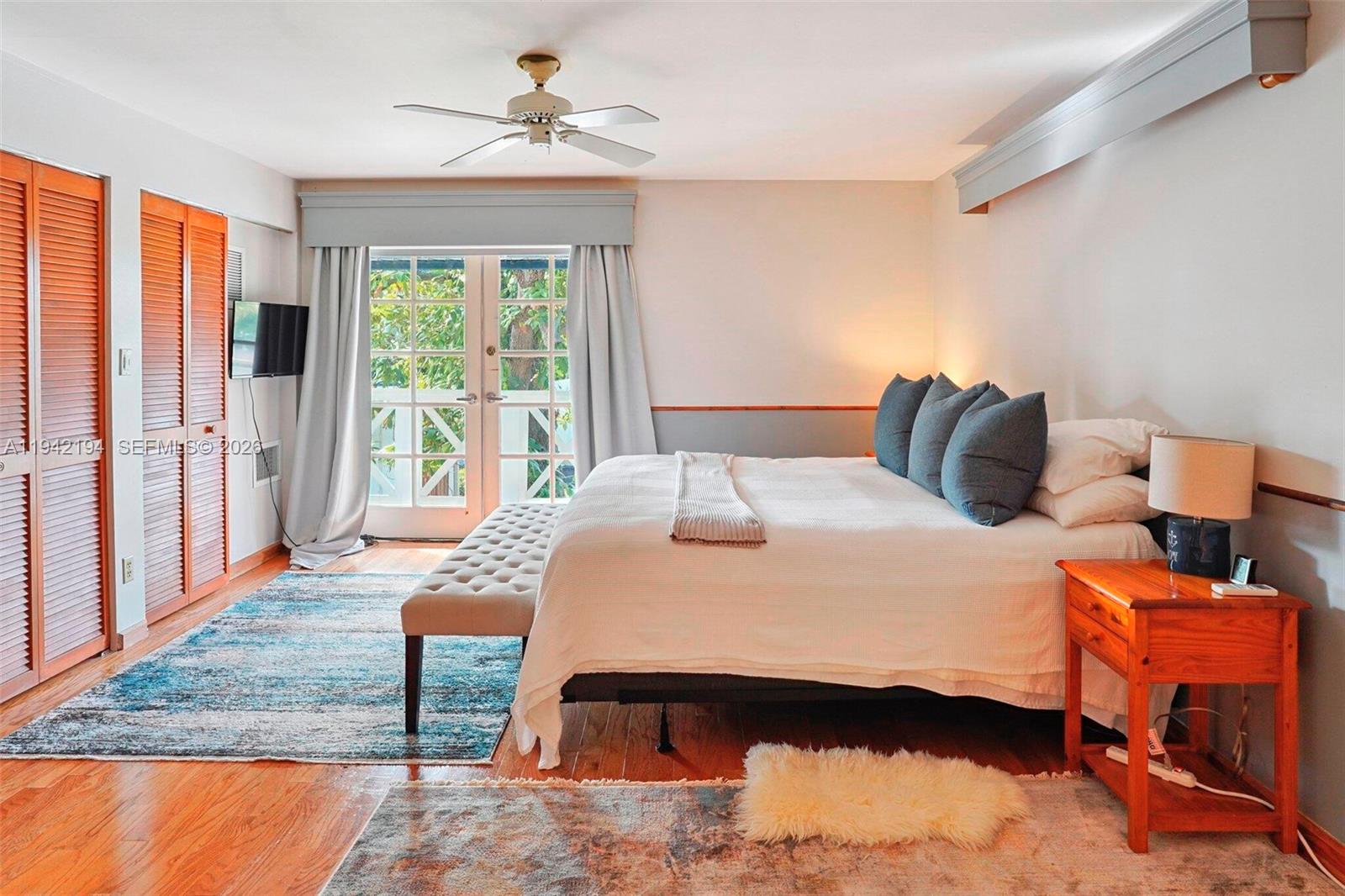 335 Coral Way Fort Lauderdale, FL 33301