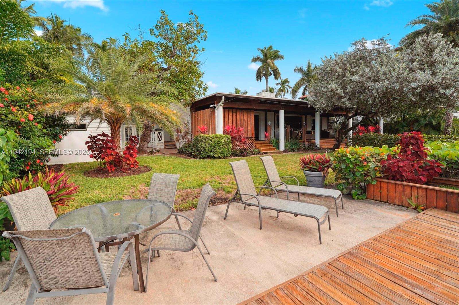 335 Coral Way Fort Lauderdale, FL 33301