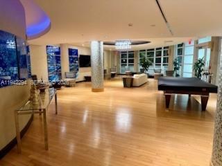 image Vizcayne South12