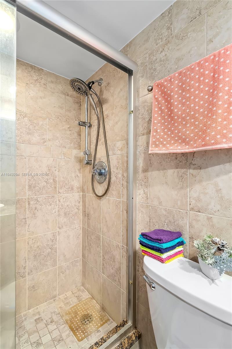 230 174th St #1520 Sunny Isles Beach, FL 33160