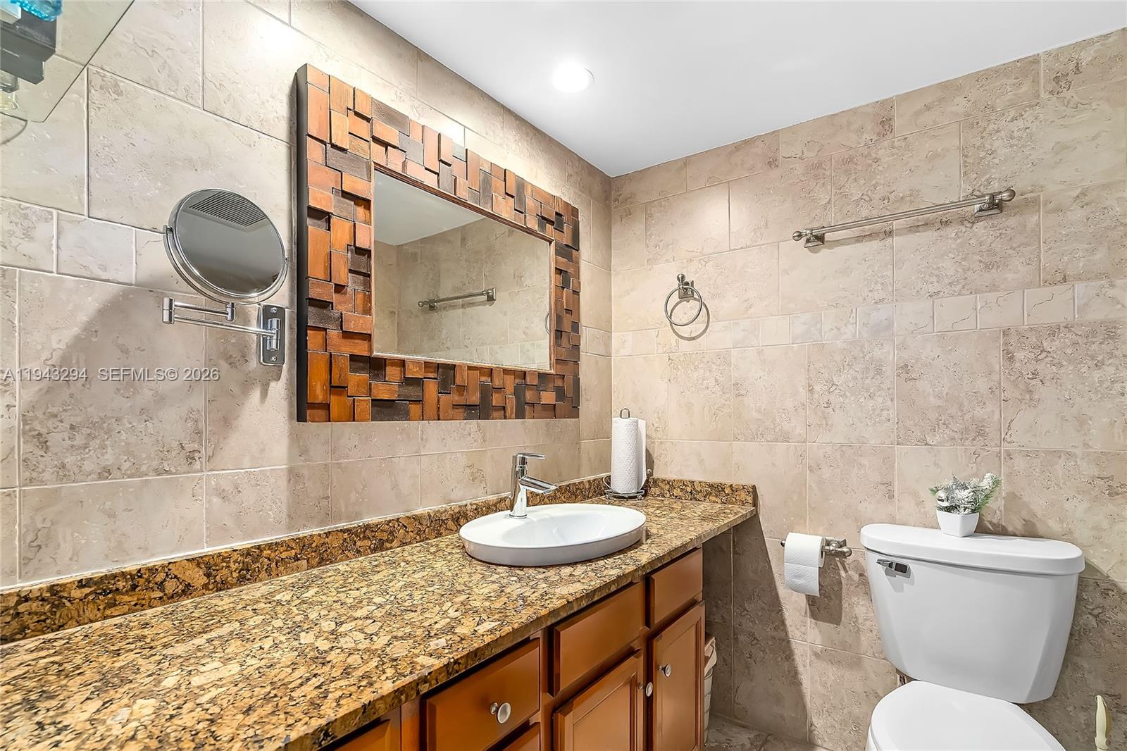 230 174th St #1520 Sunny Isles Beach, FL 33160