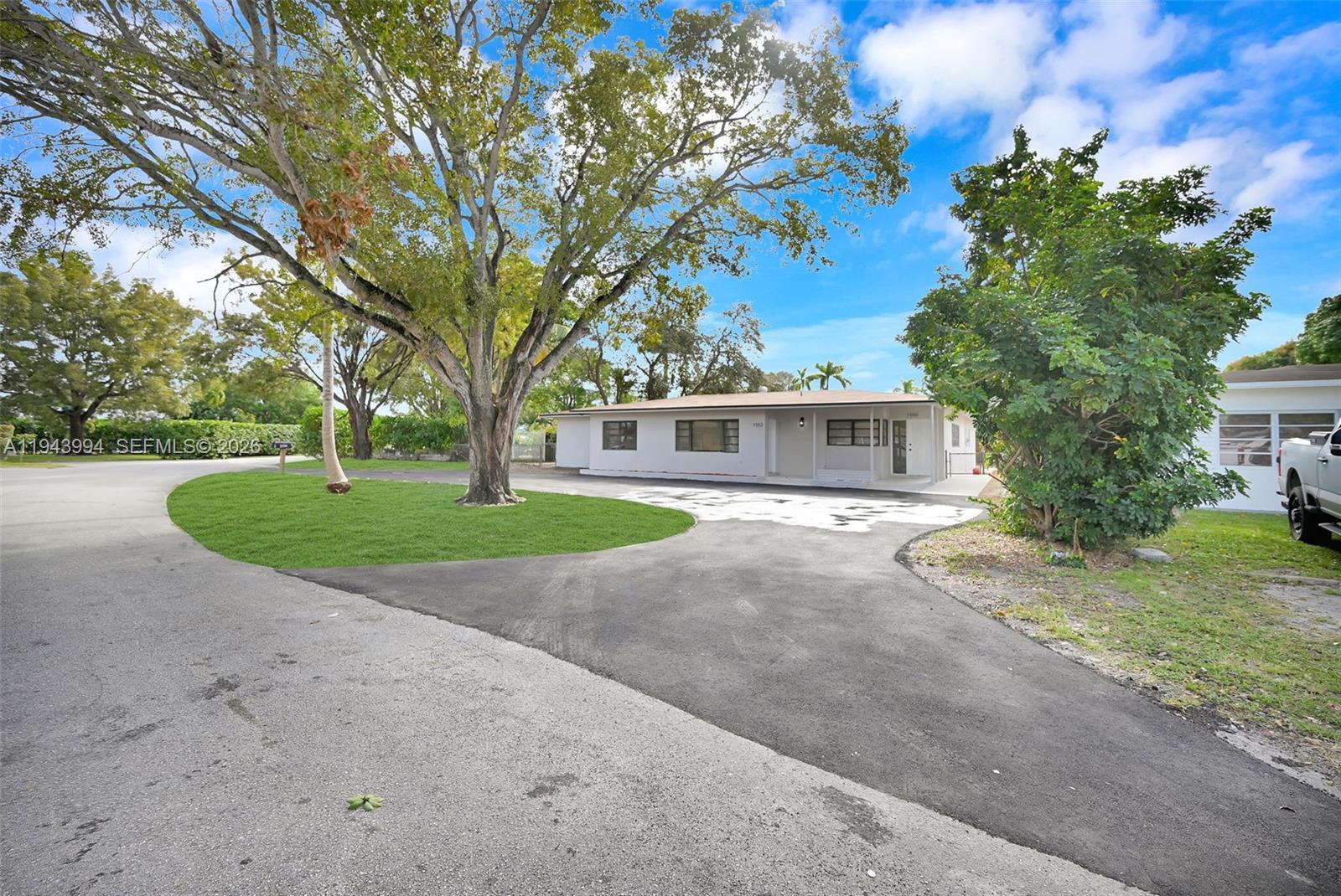 1550 NE 118th Ter Miami, FL 33161