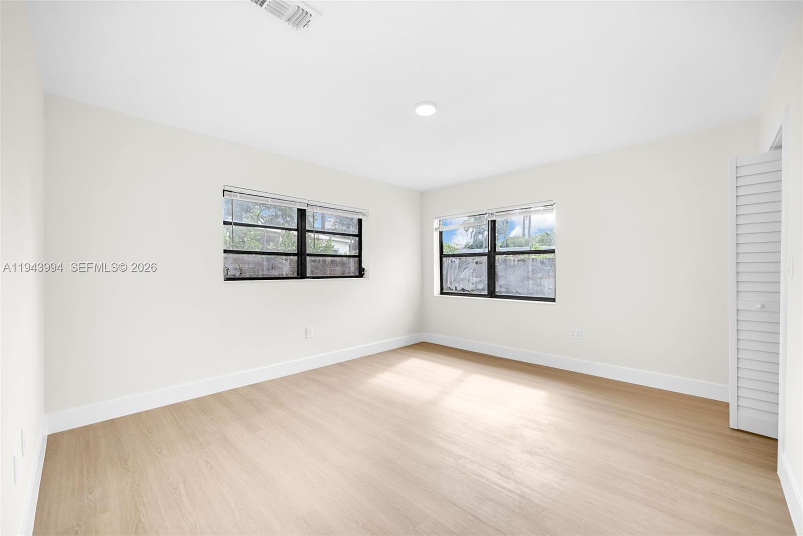 1550 NE 118th Ter Miami, FL 33161