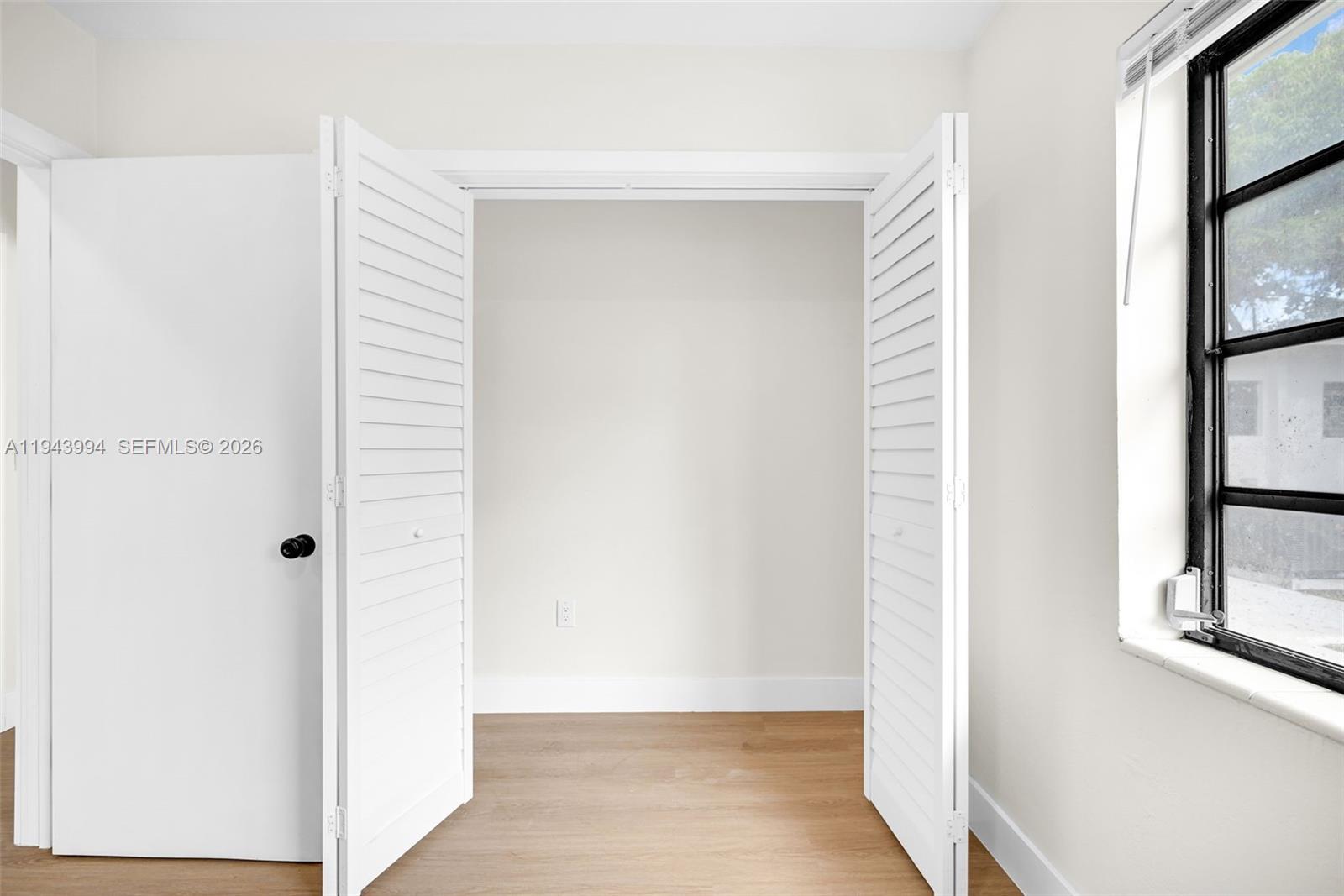 1550 NE 118th Ter Miami, FL 33161