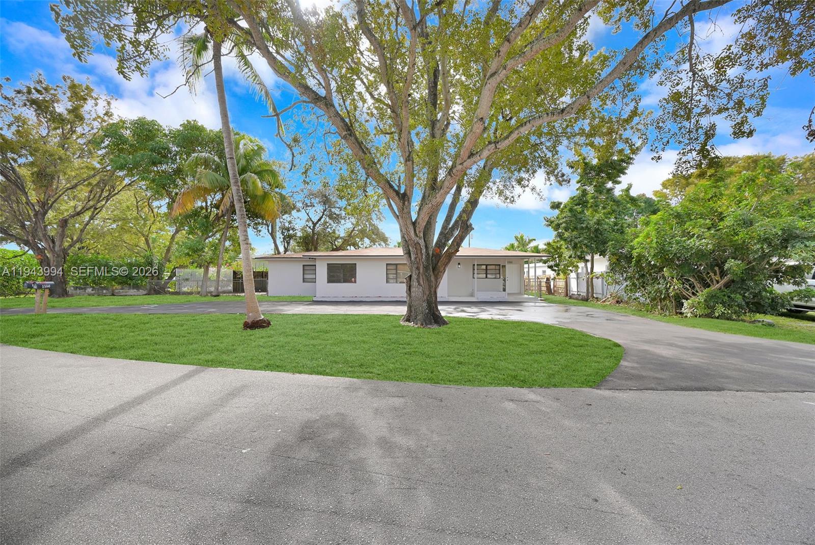 1550 NE 118th Ter Miami, FL 33161