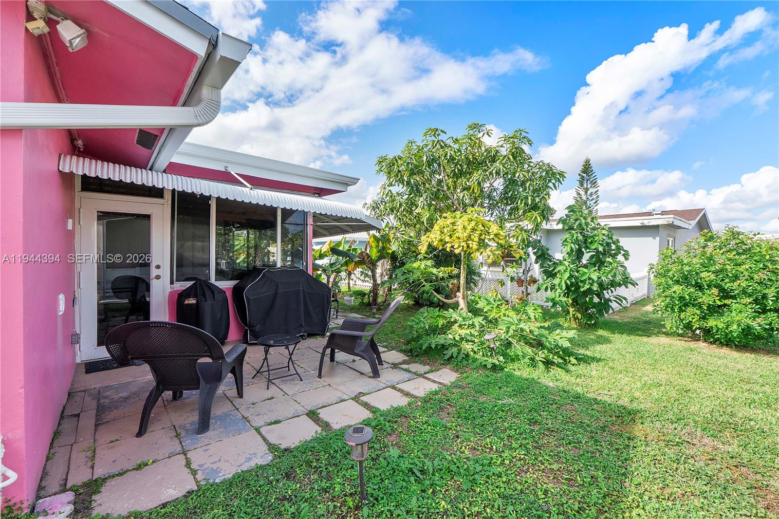 5011 NW 51st St Tamarac, FL 33319