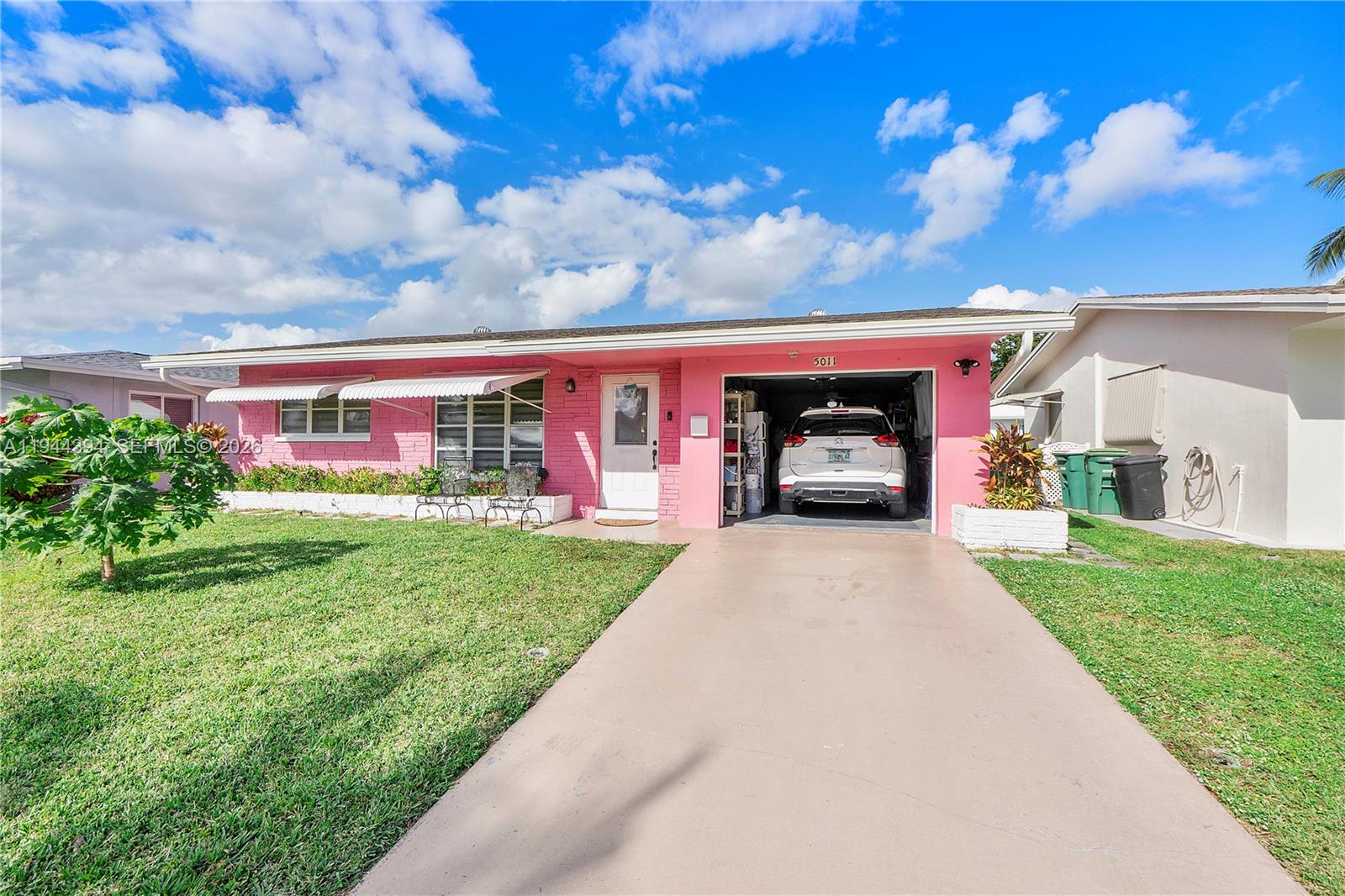 5011 NW 51st St Tamarac, FL 33319