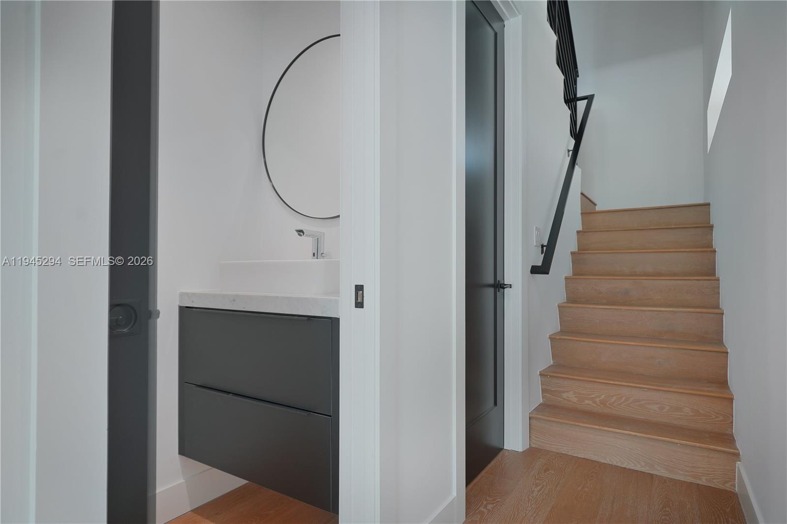 355 NW 50th St Miami, FL 33127