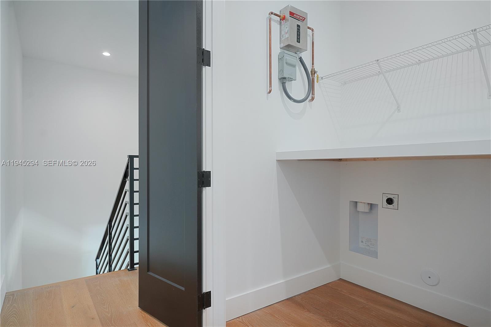 355 NW 50th St Miami, FL 33127