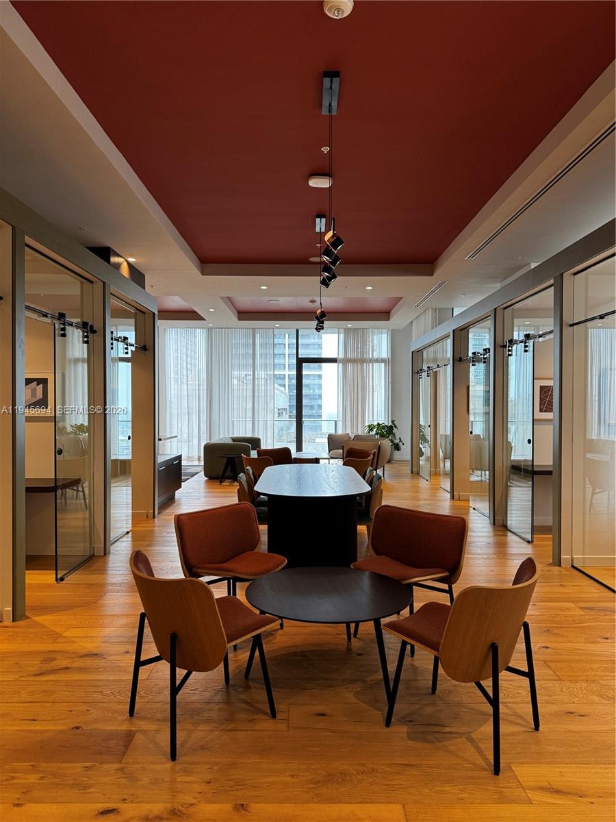 image The Crosby Miami Worldcenter12