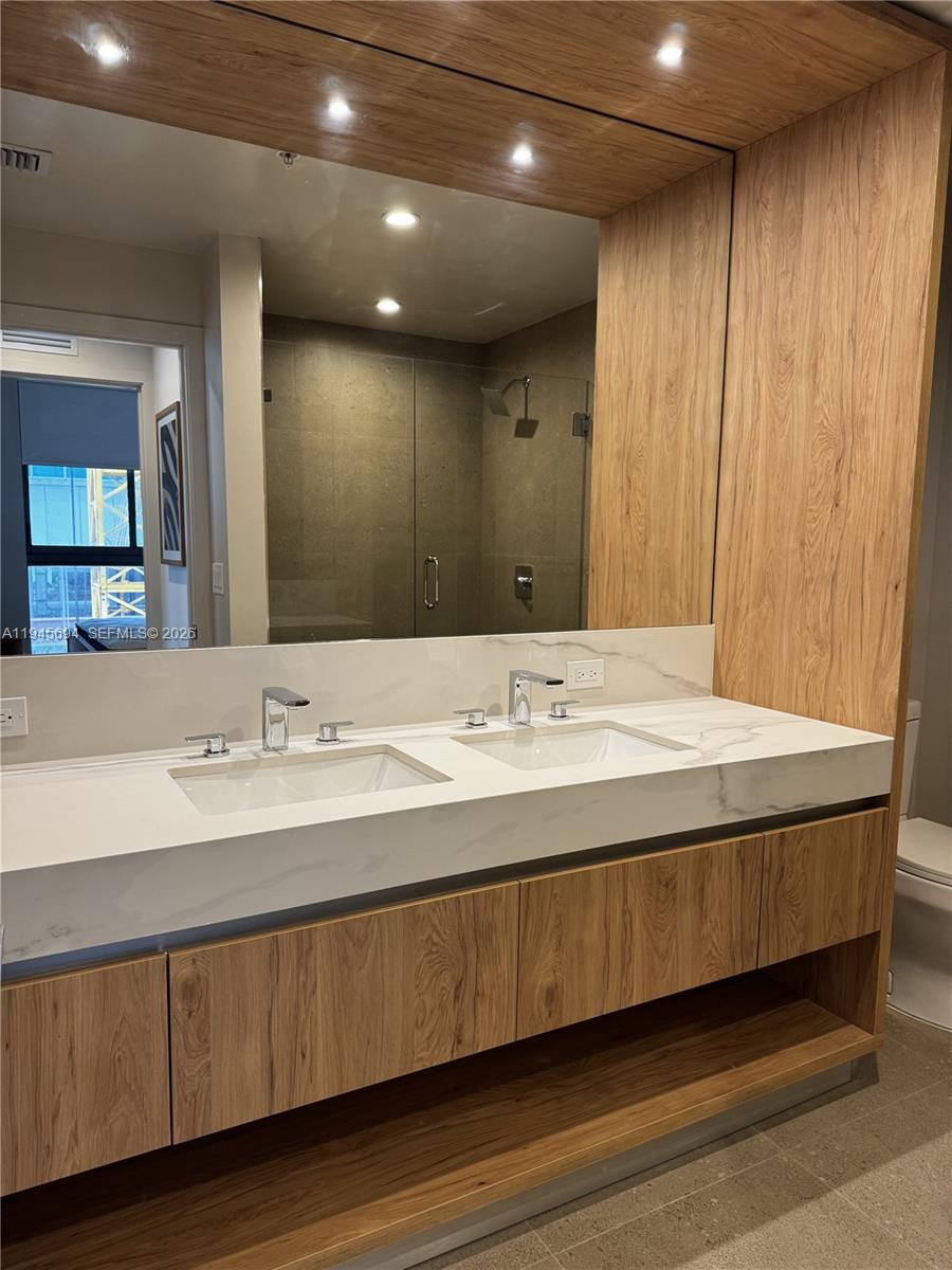 image The Crosby Miami Worldcenter4