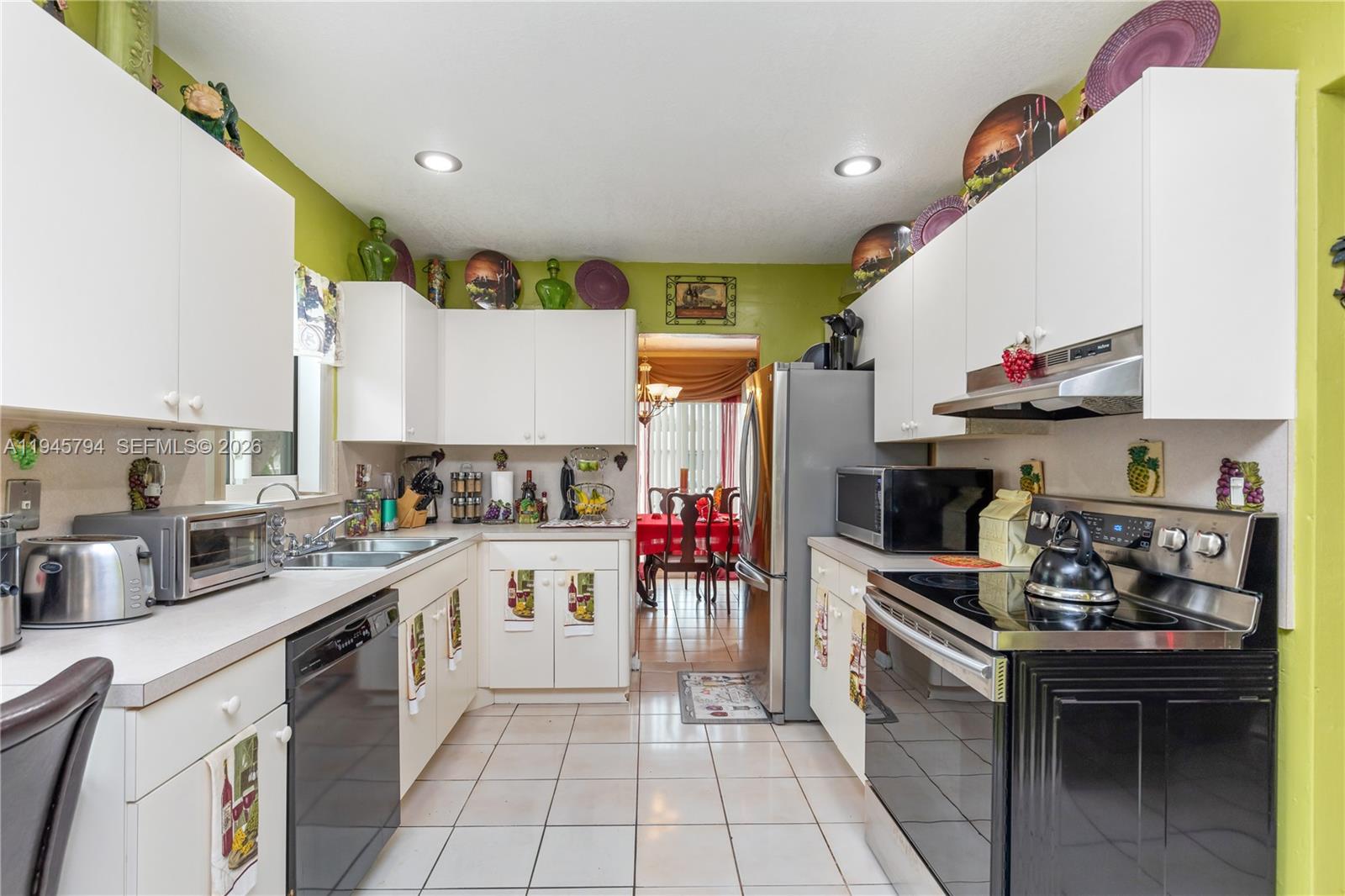 15244 SW 108th Ct Miami, FL 33157