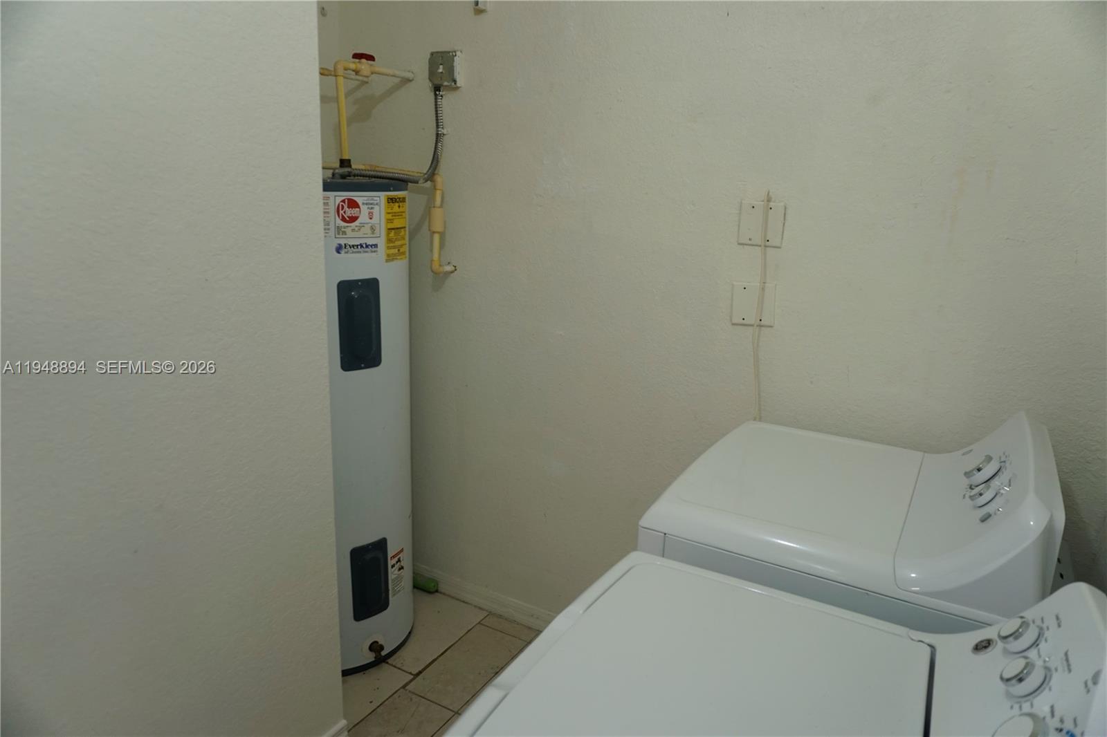 18213 SW 109th Path Miami, FL 33157