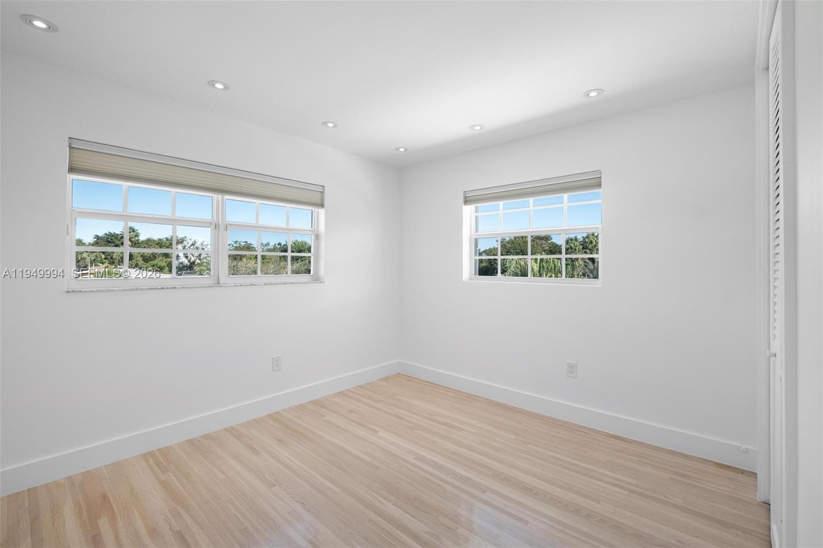 Undisclosed Address Pinecrest, FL 33156