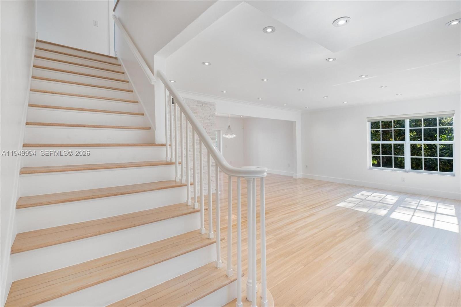 Undisclosed Address Pinecrest, FL 33156