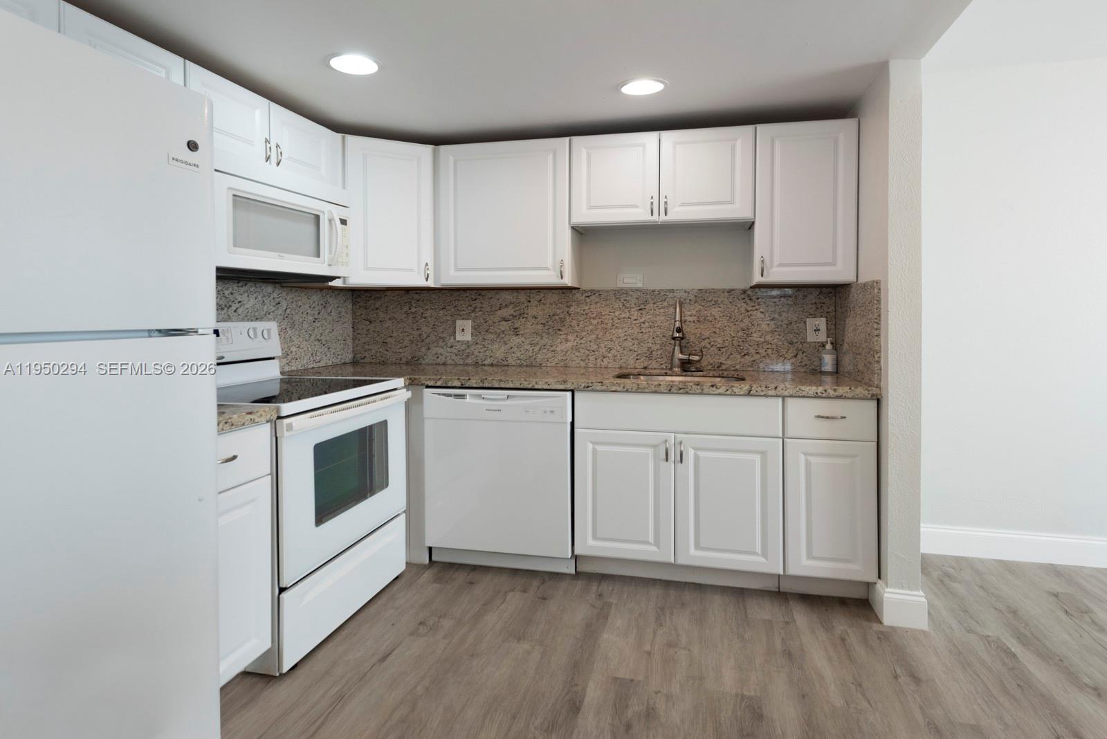 494 Monaco K #494 Delray Beach, FL 33446